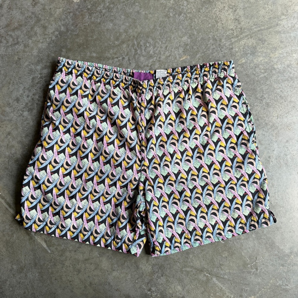 Vintage 90s MTO Abstract Art AOP Graphic Lined Shorts Mens S 5.5" Inseam Surf